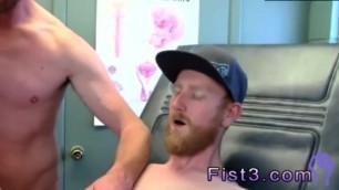 Fist Fuck Men and Young Fisting Boys Gay first Time Saline Injection for