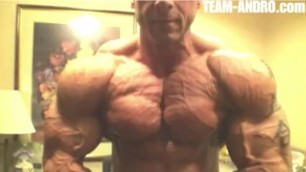 Sexy Bodybuilder Flexing in Hotel Room Lots of Veins