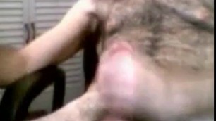 Very hairy daddy bear on cam