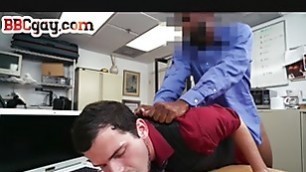 Anal fucking BBC dude drills white gay in doggystyle